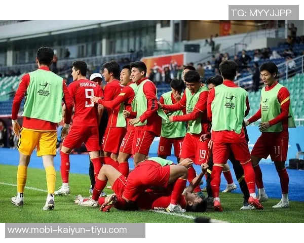 国足为备战2027年亚洲杯于2026年1月开展为期23天的集训活动